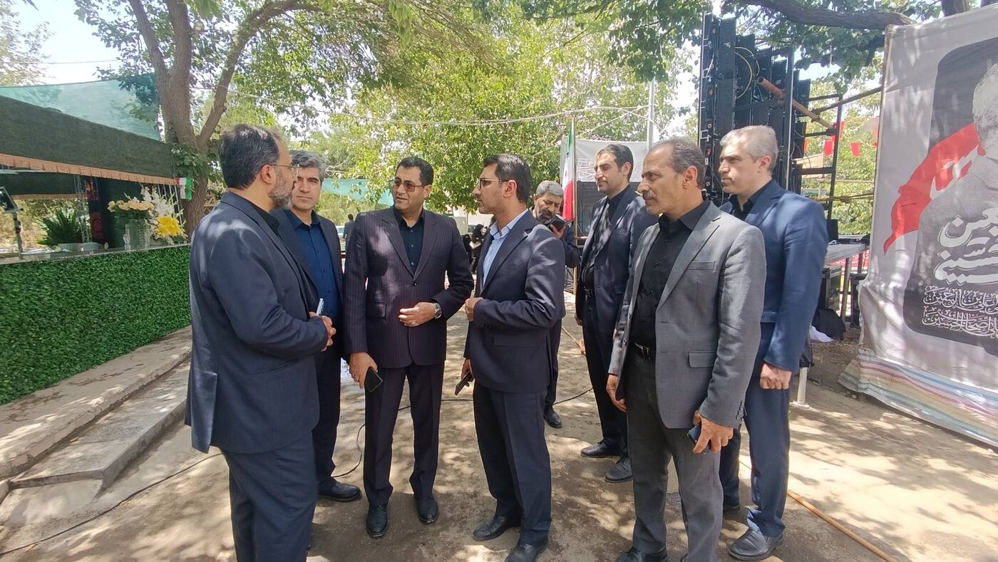 بازدید نماینده وزیر اقتصاد در استان از موکب بانک صادرات