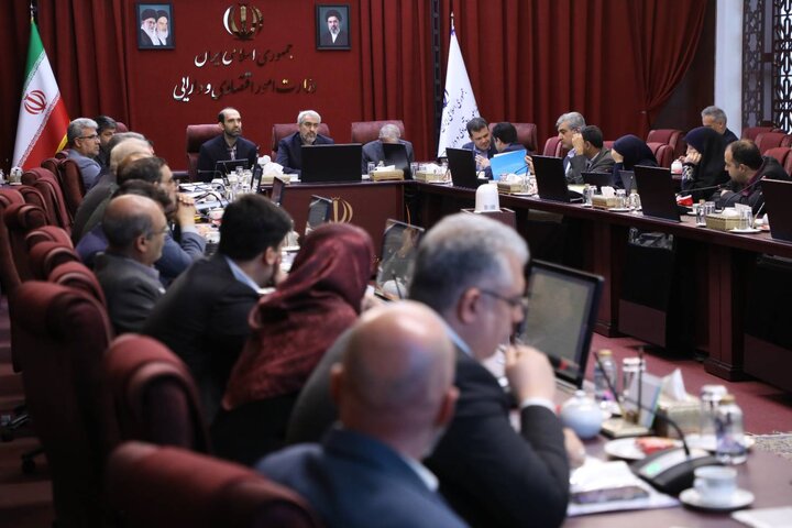 هفتاد و ششمین جلسه کمیسیون اقتصاد هیئت دولت در دولت چهاردهم