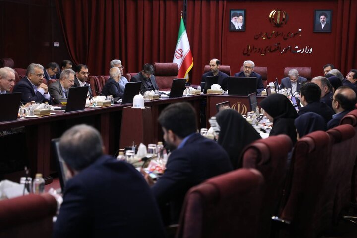 هفتاد و ششمین جلسه کمیسیون اقتصاد هیئت دولت در دولت چهاردهم