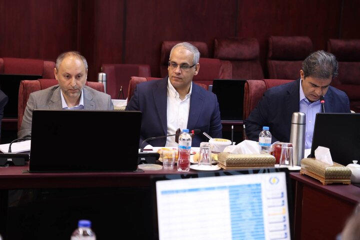 مجمع عمومی سالیانه صندوق بازنشستگی کارکنان بانکها سال مالی منتهی به 29 اسفند 1404 به ریاست وزیراقتصاد