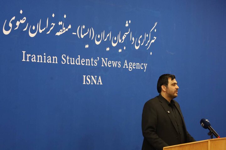 بازدید مدیرکل امور اقتصادی و دارایی استان خراسان رضوی از خبرگزاری ایسنا به مناسبت گرامیداشت هفته خبرنگار