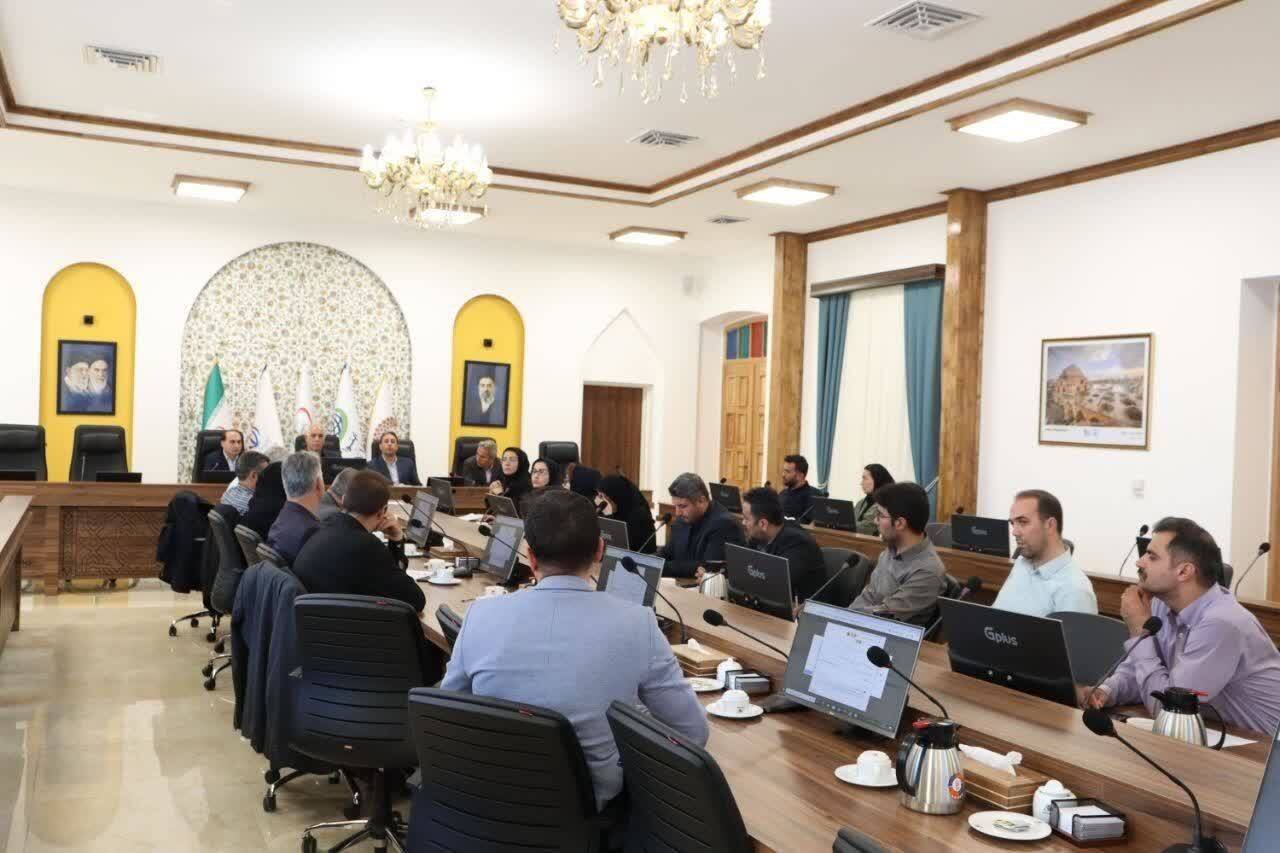 تسهیل مسیر سرمایهگذاری در آذربایجانغربی با بررسی ۱۳ پرونده در مرکز خدمات سرمایهگذاری