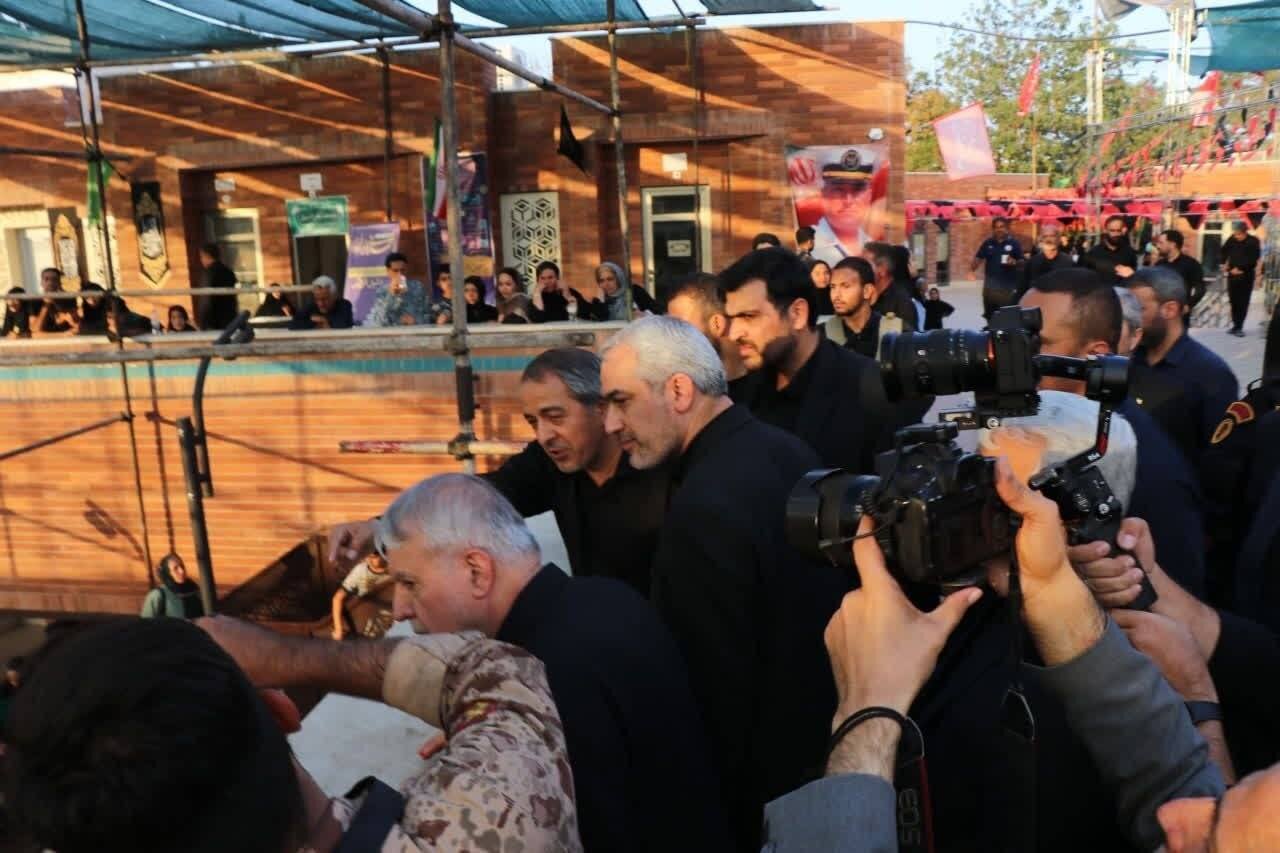 بازدید وزاری اقتصاد و میراث فرهنگی از مجمموعه فرهنگی و زیارتی«سردار شهید محمدزاده