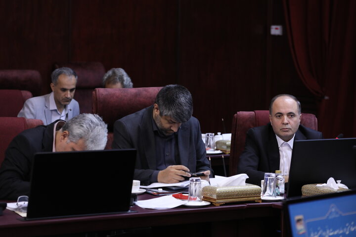 هفتاد و هفتمین جلسه کمیسیون اقتصادی دولت