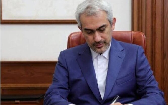 Iran’s Economy Minister Vows to Defeat Adversaries in Economic War