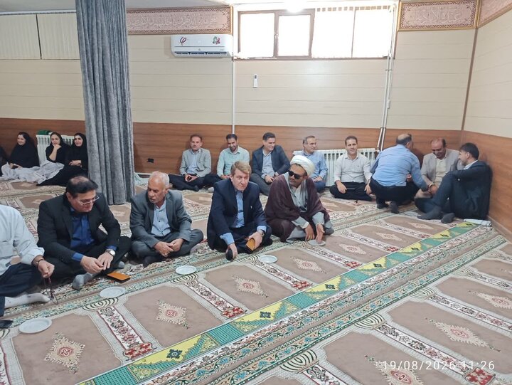 برگزاری مراسم چهلمین  رهبرشهید  در اداره کل امور اقتصادی و دارایی کهگیلویه و بویراحمد