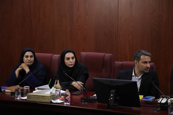 جلسه ارائه گزارش عملکرد بانک های تحت مدیریت بانک تجارت