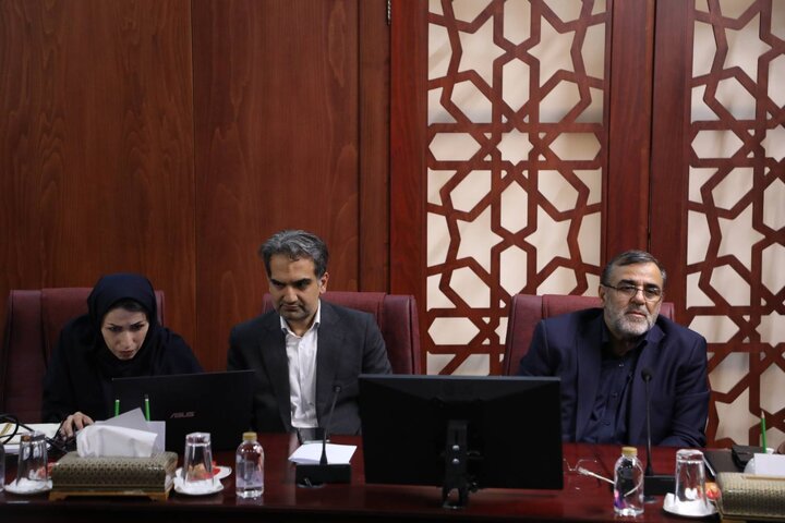 جلسه ارائه گزارش عملکرد بانک های تحت مدیریت بانک تجارت