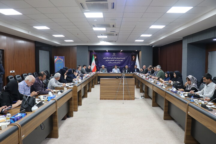 گزارش تصویری نشست خبری شورای هماهنگی دستگاه های تابعه وزارت اقتصاد به مناسبت روز خبرنگار