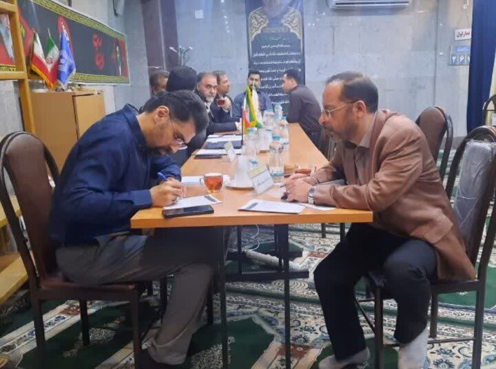 گزارش تصویری برگزاری سومین میز خدمت متوالی  در اداره کل اقتصاد و دارایی قم ویژه رفع موانع دریافت تسهیلات تبصره ۲ و تسهیلات شرایط اضطرار