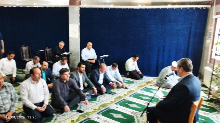 گزارش تصویری برگزاری مراسم بزرگداشت چهلمین روز تدفین قائد شهید امت اسلام، آیت الله العظمی سید علی خامنه ای در اداره کل