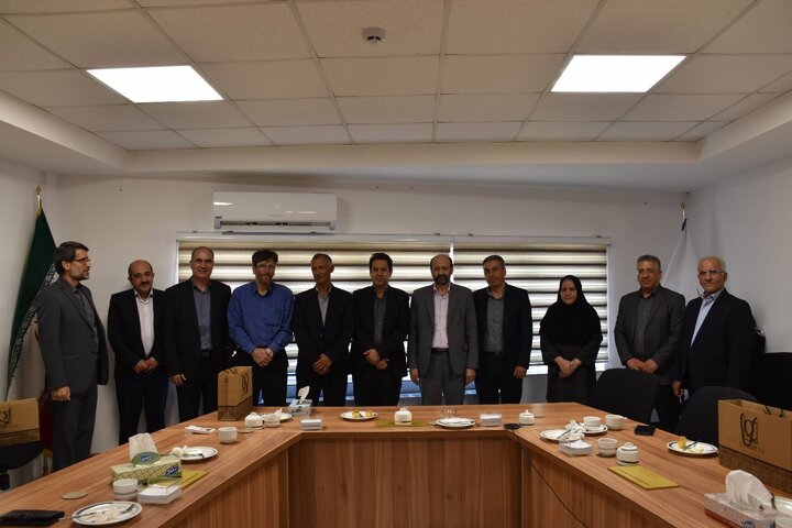 آزادگان، سند مجاهدت و عزت ملت ایران هستند