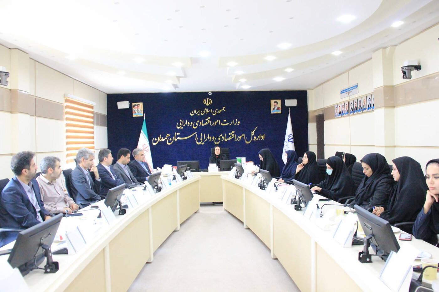 برگزاری کارگاه آموزشی سرطان شناسی در اداره کل امور اقتصادی و دارایی استان همدان