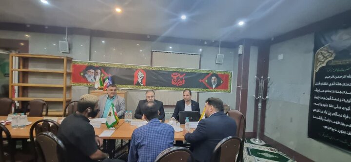آلبوم تصویری برگزاری دومین میز خدمت شبانه اداره کل اقتصاد و دارایی قم ویژه متقاضیان تسهیلات
