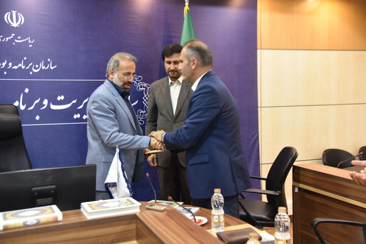 تقدیر از مدیر کل مالیاتی