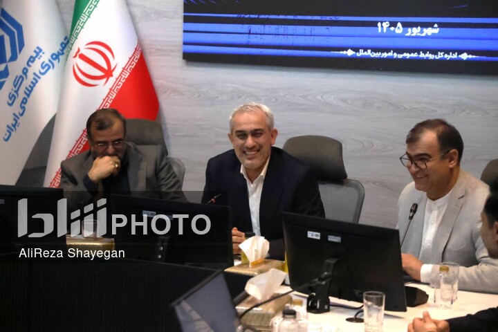 آیین رونمایی از سند تحول اقتصاددیجیتال صنعت بیمه