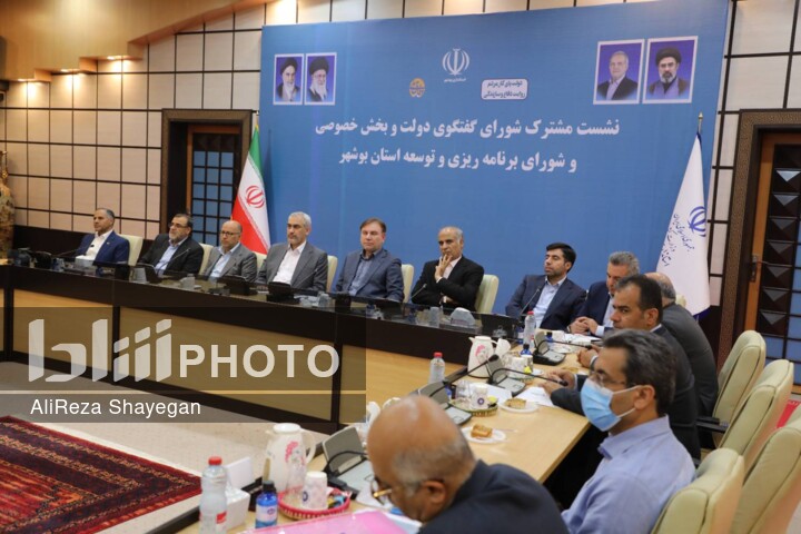 سفر یک‌روزه وزیر اقتصادبه استان بوشهر در هفته دولت