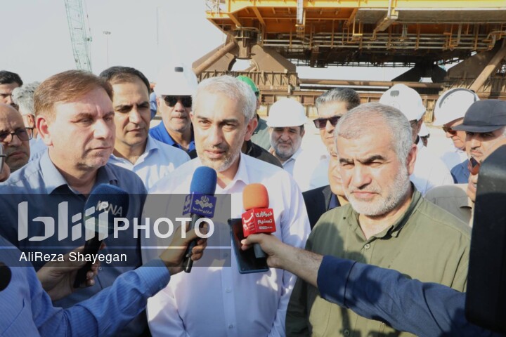 سفر یک‌روزه وزیر اقتصادبه استان بوشهر در هفته دولت