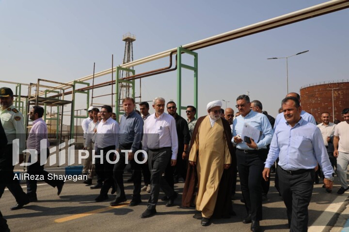 سفر یک‌روزه وزیر اقتصادبه استان بوشهر در هفته دولت
