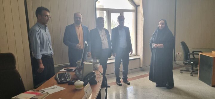 آلبوم تصویری تبریک روز کارمند به همکاران گرانقدر توسط معاونان محترم