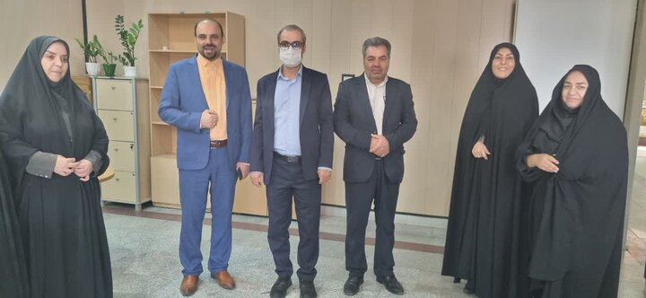 آلبوم تصویری تبریک روز کارمند به همکاران گرانقدر توسط معاونان محترم