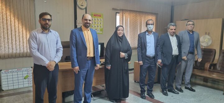 آلبوم تصویری تبریک روز کارمند به همکاران گرانقدر توسط معاونان محترم