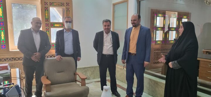 آلبوم تصویری تبریک روز کارمند به همکاران گرانقدر توسط معاونان محترم