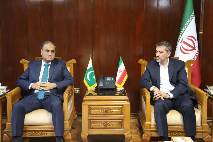 تأکید ایران و پاکستان بر توسعه همکاری‌ها در مناطق آزاد؛ پیگیری راه‌اندازی کریدور چین، پاکستان و ایران