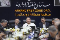 مناطق آزاد باید به ریل اصلی خود بازگردند/ رفع موانع تولید و سرمایه‌گذاری در اروند در اولویت است