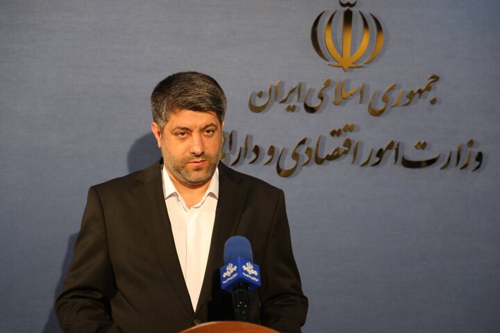 شرکت‌ها و سازمان‌های عمومی غیردولتی سهام‌های تودلی خود را واگذار کنند