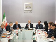خورسندیان: کاهش ریسک تمرکز منابع و توسعه بازاریابی میدانی، ۲ رکن ارتقای جایگاه بانک مسکن است