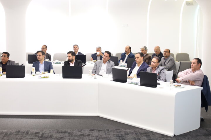 نشست ذیجسابان و معاونین ذیحساب دستگاه‌های اجرایی خراسان رضوی با حضور مدیرکل محترم دیوان محاسبات استان
