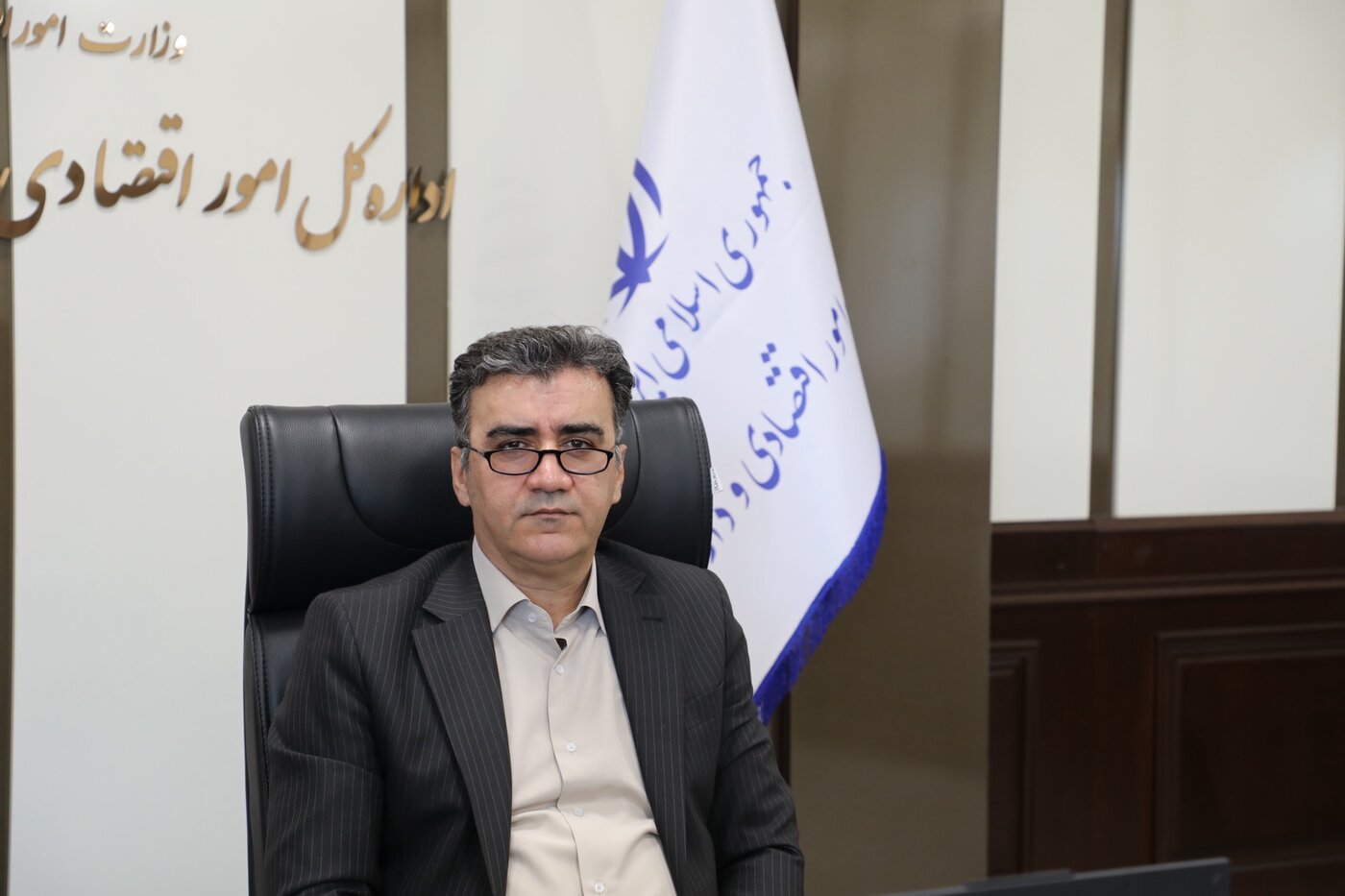 طبرسا: تسهیل فعالیت واحدهای تولیدی و عبور تولید تهران از بحران، نیازمند تصمیمات مؤثر و اجرایی است