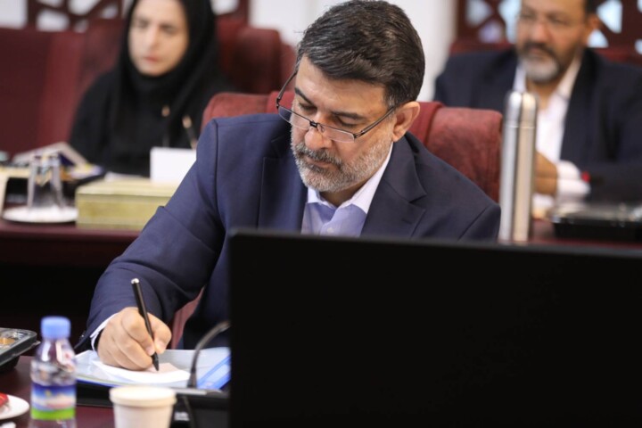 جمع عمومی عادی سالیانه بانک توسعه صادرات ایران باحضور وزیر اقتصاد