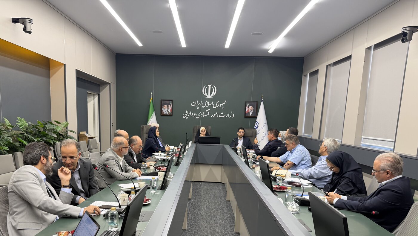 برگزاری جلسه با مدیران عامل صنایع خودروسازی