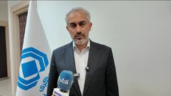 گفتگوی وزیر اقتصاد با شادا در حاشیه مجمع سالانه بیمه مرکزی