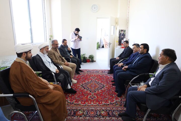 بازدید مدیرکل امور اقتصادی و دارایی خراسان رضوی از مجتمع تربیتی آموزشی حضرت مهدی (عج)