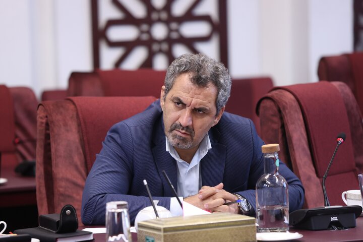 پنجمین نشست هم اندیشی وزیر اقتصاد با اقتصاددانان