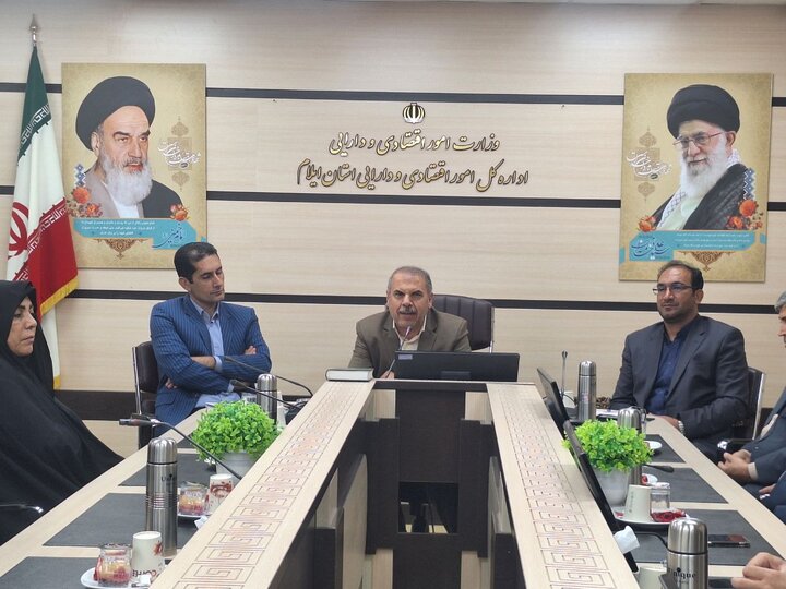 ۳۲ درصد کارکنان اقتصاد و دارایی ایلام از خانواده ایثارگران هستند