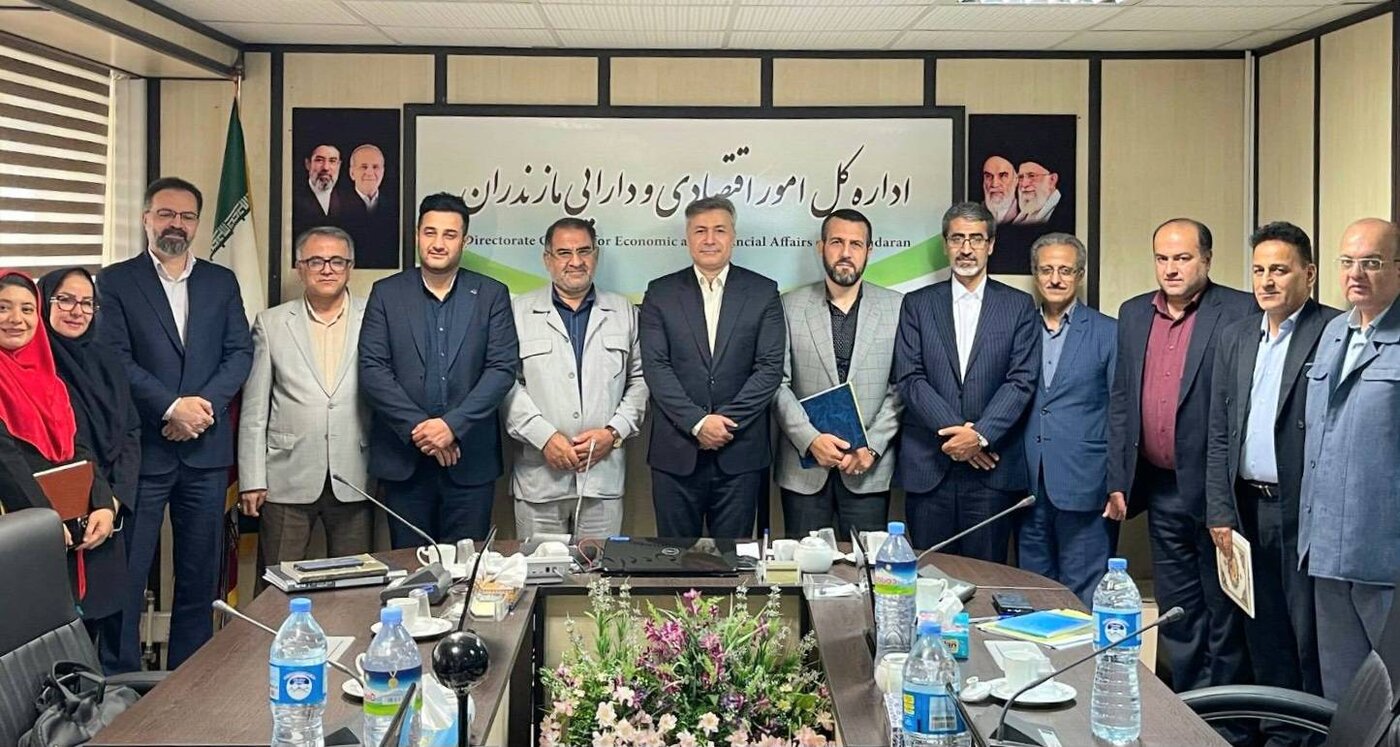 برگزاری نشست خبری و تقدیر از خبرنگاران مازندران به مناسبت هفته دفاع مقدس