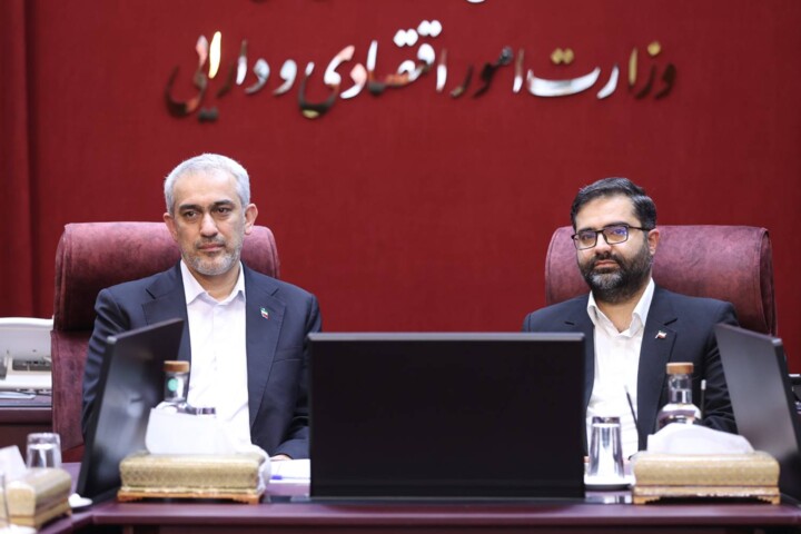 نشست هم‌اندیشی وزیر اقتصاد و رئیس سازمان بهینه‌سازی و مدیریت راهبردی انرژی