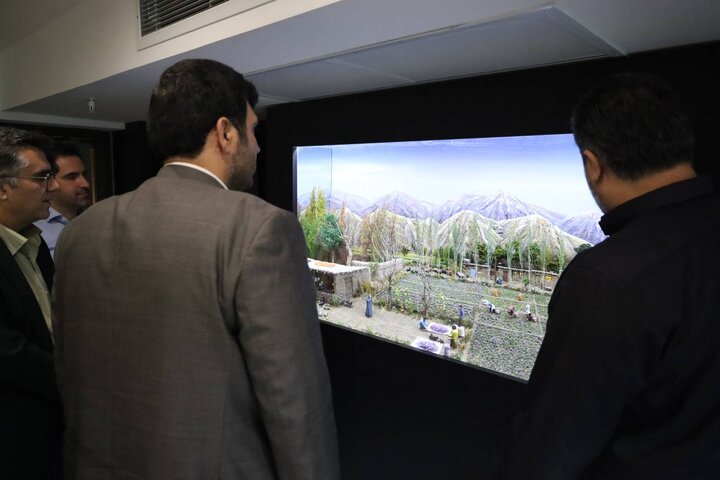 بازدید نماینده وزیر و مدیرکل امور اقتصادی و دارایی خراسان رضوی از واحد صنعتی در شهرک صنعتی