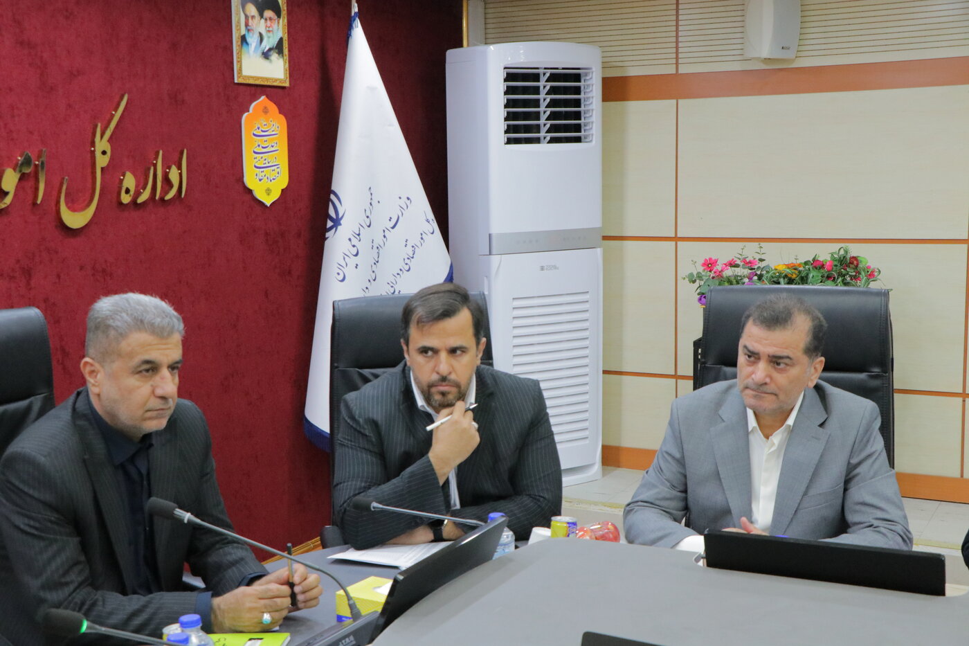 مدیرکل امور اقتصادی و دارایی خوزستان بر شتاب‌بخشی به پرداخت خسارت‌های حوادث طبیعی تأکید کرد