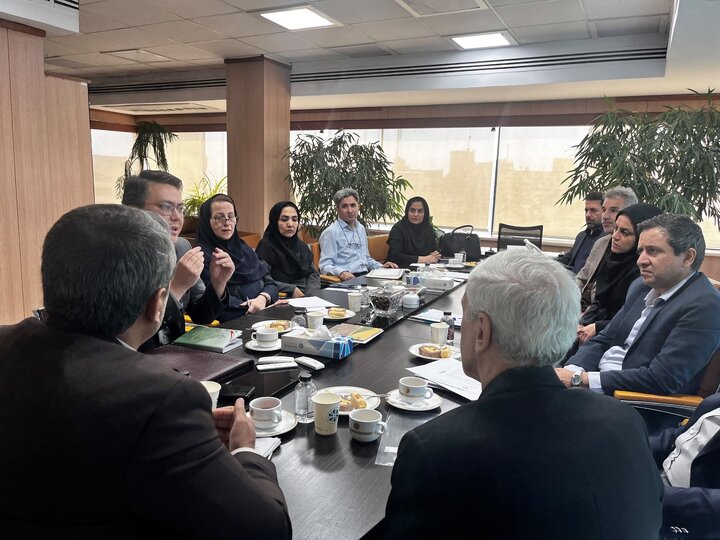برگزاری جلسه بررسی درخواست سرمایه‌گذاری خارجی در حوزه تولید بدون کارخانه