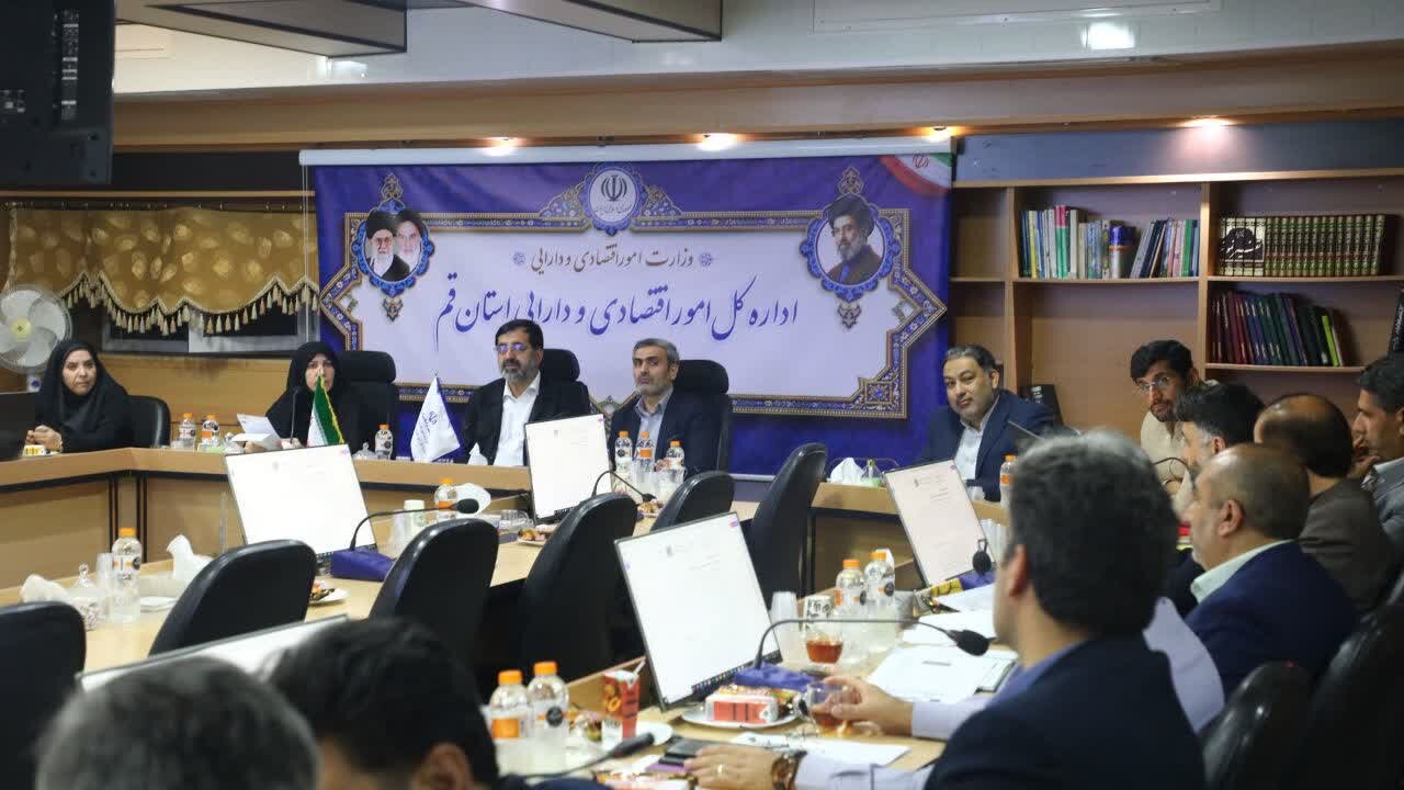 بررسی واگذاری ۳۹ ملک مازاد و تعیین تکلیف مطالبات پیمانکاران