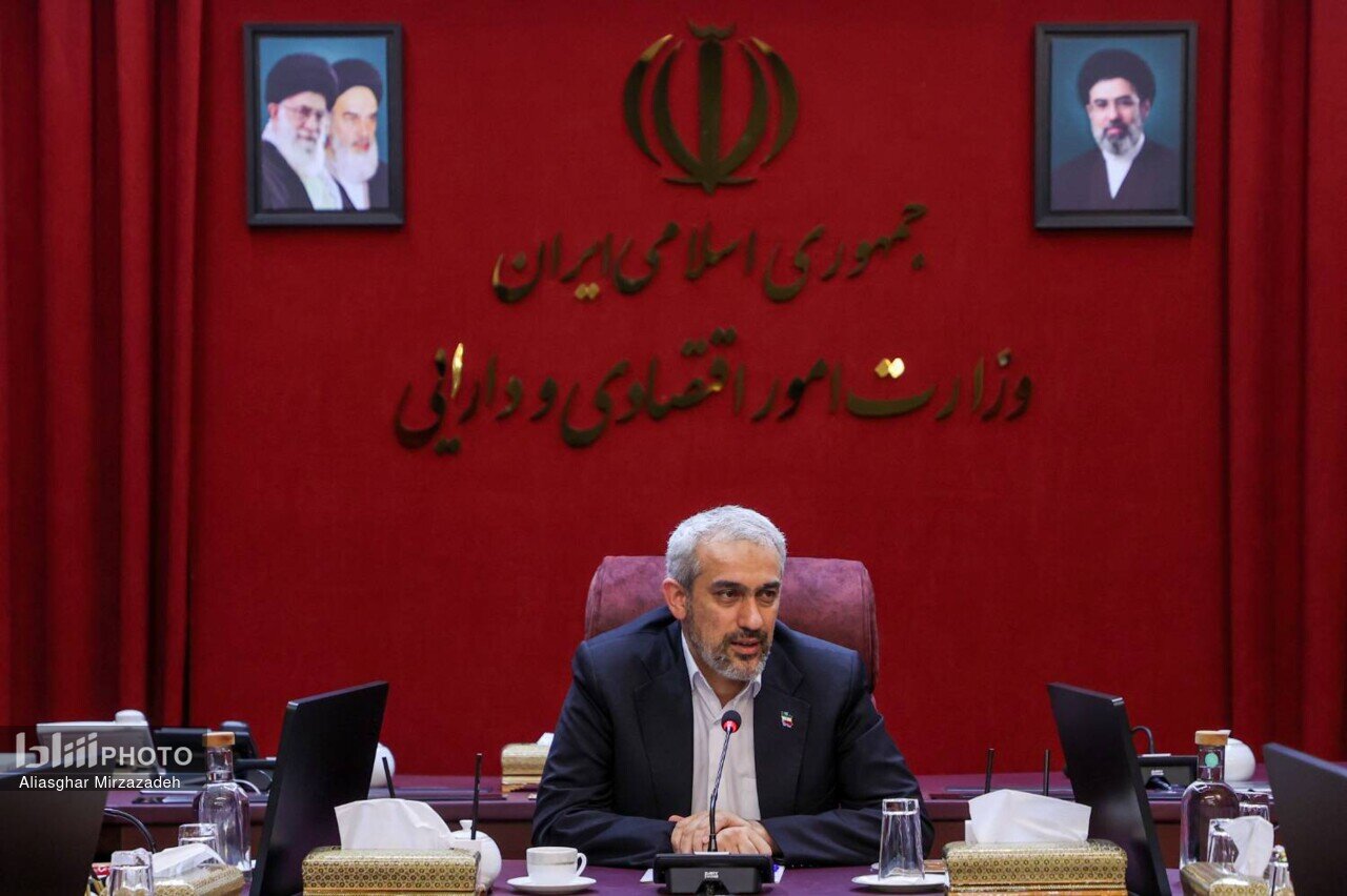 برگزاری جلسه بررسی الزامات و اقدامات اجرایی سامانه جامع صورت‌های مالی(صورا)