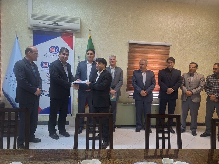آیین تودیع و معارفه ذیحساب اداره‌کل آموزش فنی و حرفه‌ای استان ایلام برگزار شد
