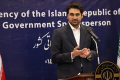 سبحانیان رئیس کل سازمان امور مالیاتی کشور در دوازدهمین نشست خبری سخنگوی دولت تشریح کرد؛ وصول مالیات متناسب با شرایط کشور عملیاتی شده است/ رشد ۵۶ درصدی درآمدهای مالیاتی؛ وصول ۱۰۷۶ هزار میلیارد تومان در نیمه نخست سال ۱۴۰۵