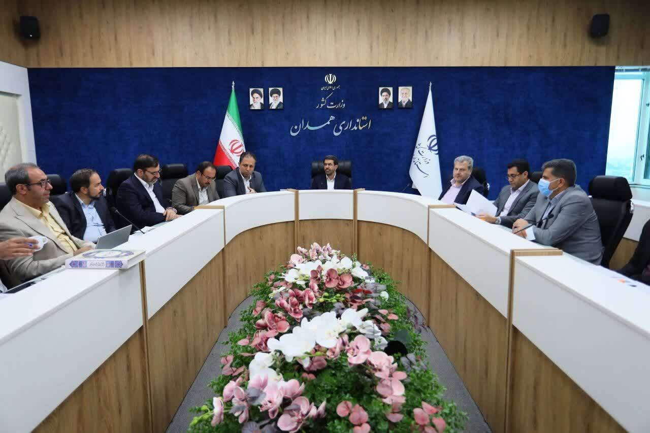 استاندار در مسیر رفع موانع واگذاری اراضی پارک علم و فناوری