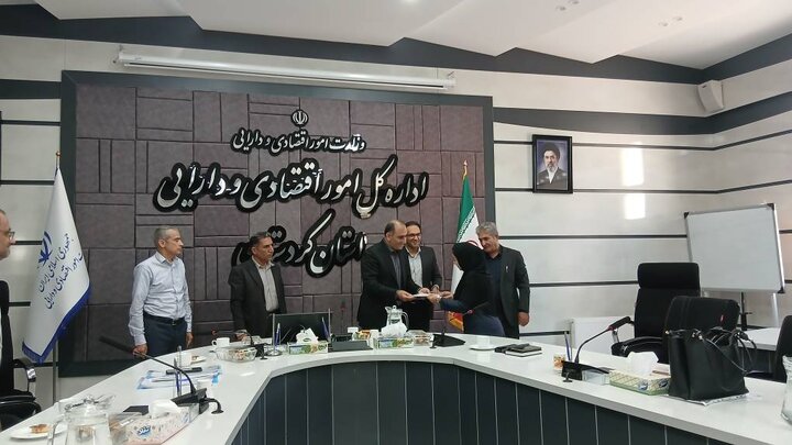 طاهره احمدی به‌عنوان ذیحساب شهرداری‌های بیجار و حسن‌آباد یاسوکند معرفی شد